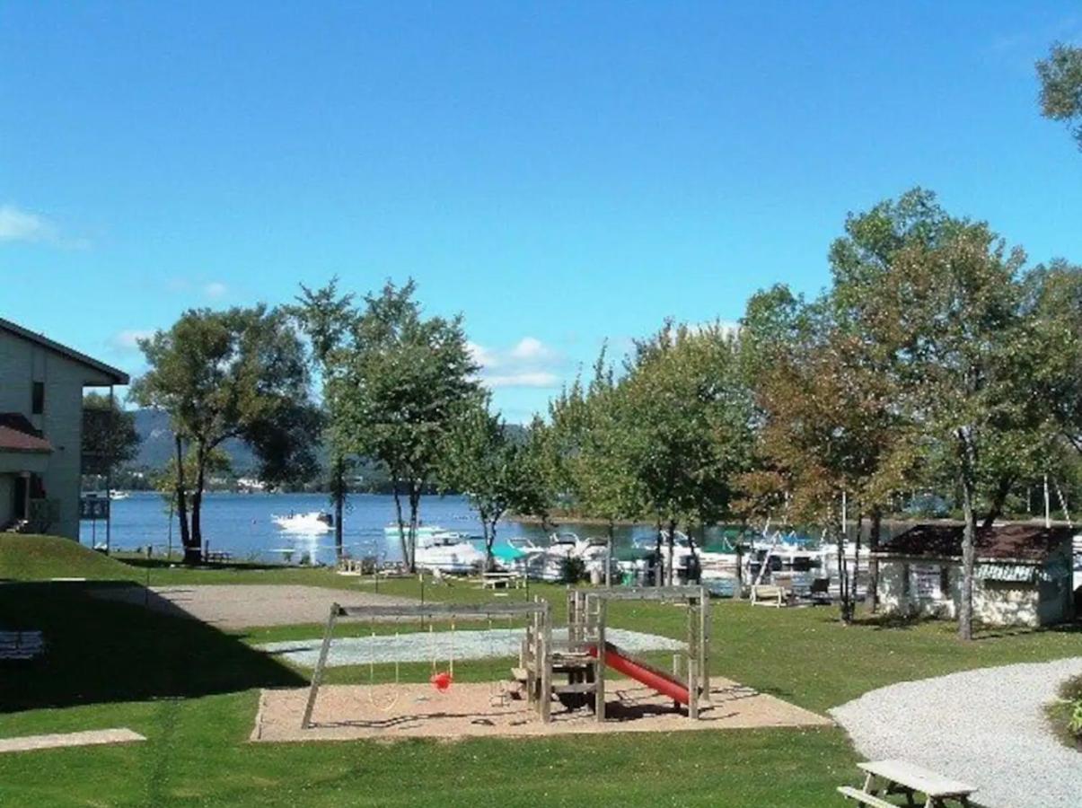 Magog Waterfront Condo Eksteriør bilde